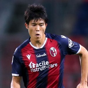 Bologna: niente Atalanta per Tomiyasu; accordo ad un passo con il Tottenham