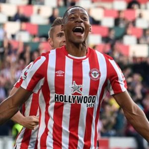 Prova di carattere del Brentford, il Liverpool fermato sul 3-3