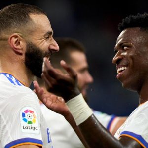 Il Real Madrid nel finale in due minuti ribalta lo svantaggio contro il Valencia