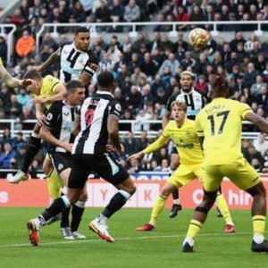 Newcastle ancora a secco di vittorie, arriva un pareggio pirotecnico contro il Brentford