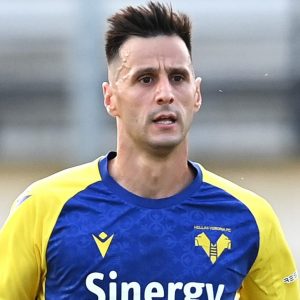 L’attaccante Kalinic lascia il calcio giocato