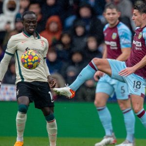 Il Liverpool di misura sul campo del Burnley vince 1-0