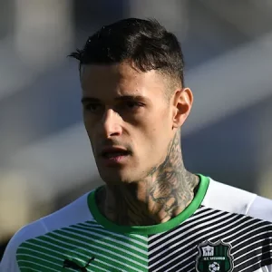 Ufficiale: in attesa del mercato Scamacca rinnova con il Sassuolo fino al 2026