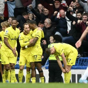 Crollo del Chelsea travolto 4-1 dal Brentford di Eriksen