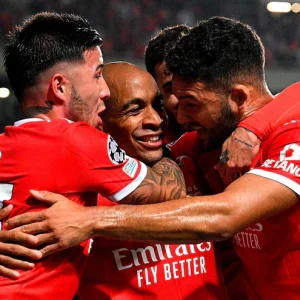 Campionato portoghese, manita del Benfica