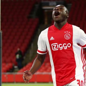 Festa del gol dell’Ajax che si rialza nel match di campionato contro l’Excelsior dopo la sconfitta in Coppa