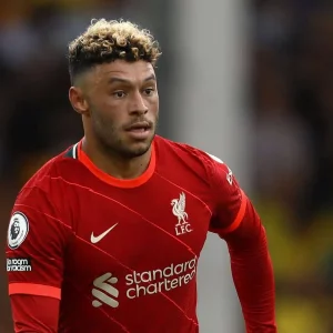 Alexander Oxlade Chamberlain verso la Turchia; accordo vicino con il Besiktas