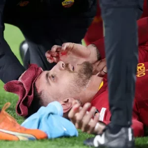 Roma, Pellegrini 30 punti di sutura e salterà la sfida con il Sassuolo