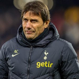 Il saluto di Antonio Conte al Tottenham