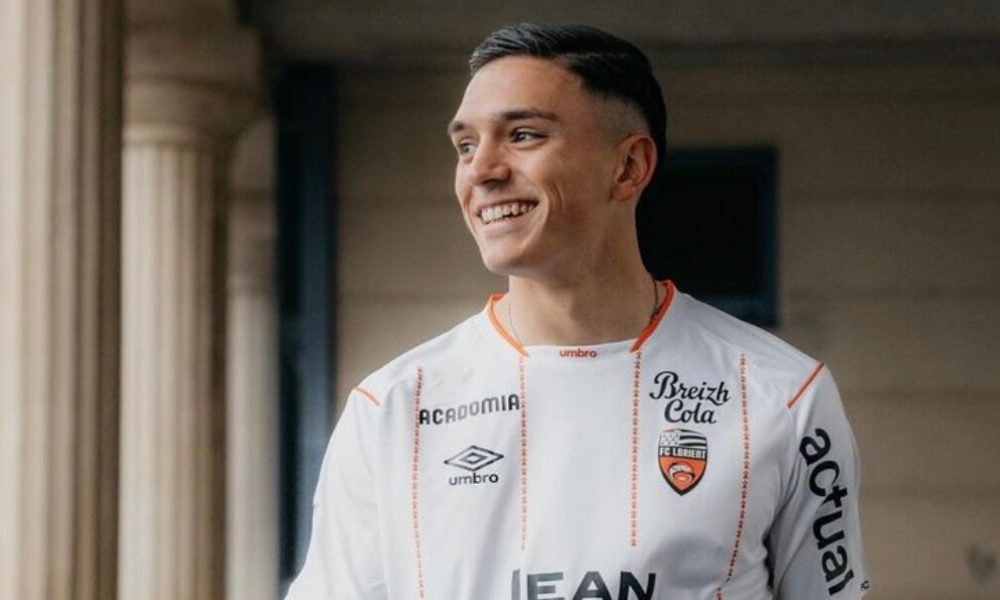 Ufficiale: Lorient, arriva Panos Katseris dal Catanzaro