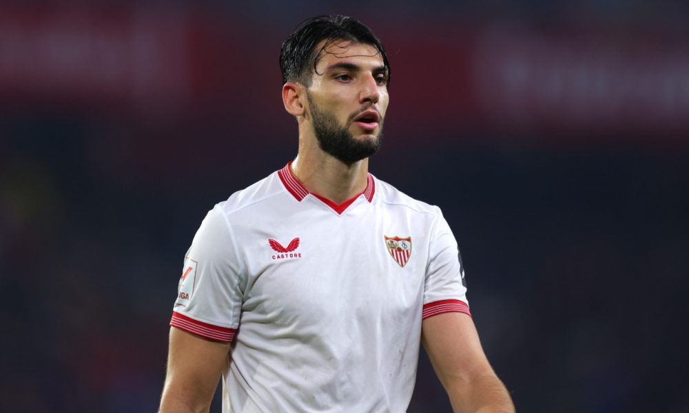 Il Valencia si rifà sotto per Rafa Mir, nuovo offerta al Siviglia