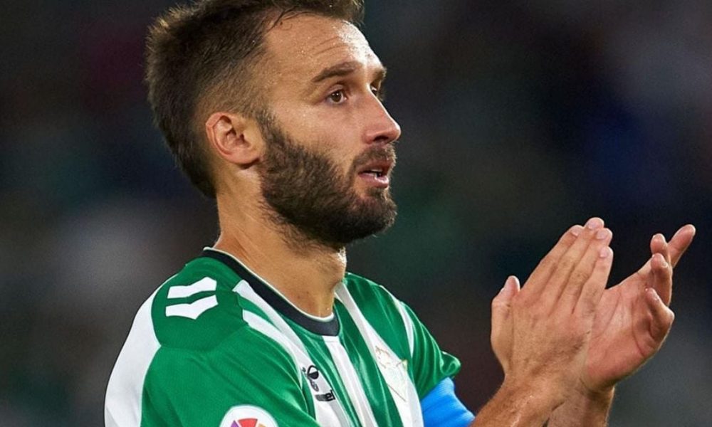 Tutto confermato: Pezzella prolunga con il Betis