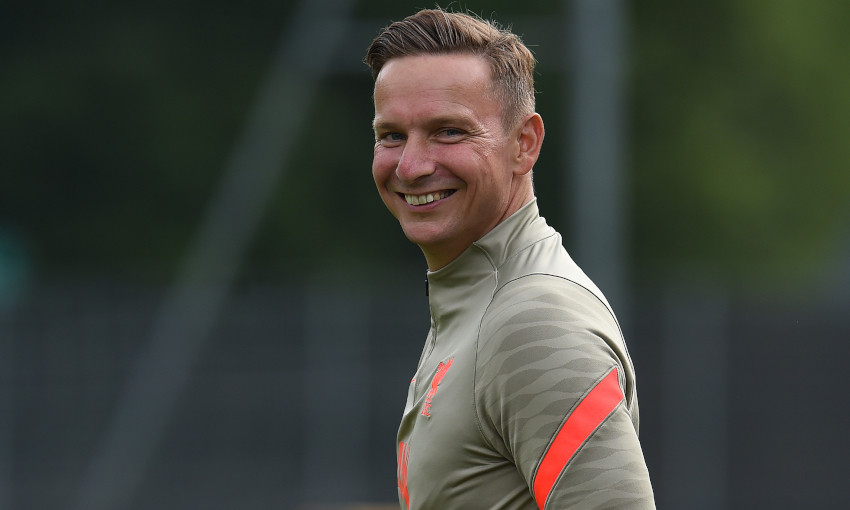 L’Ajax in vista della prossima stagione per la panchina pensa a Pep Lijnders