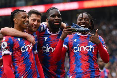 Cade in casa il Liverpool contro il Crystal Palace