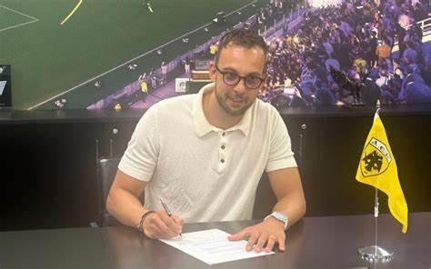 L’AEK Atene ufficializza l’arrivo di Alberto Brignoli