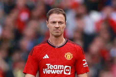 Jonny Evans rinnova con il Manchester United fino al 2025