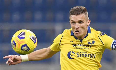 Ufficiale, Darko Lazovic rinnova con il Verona