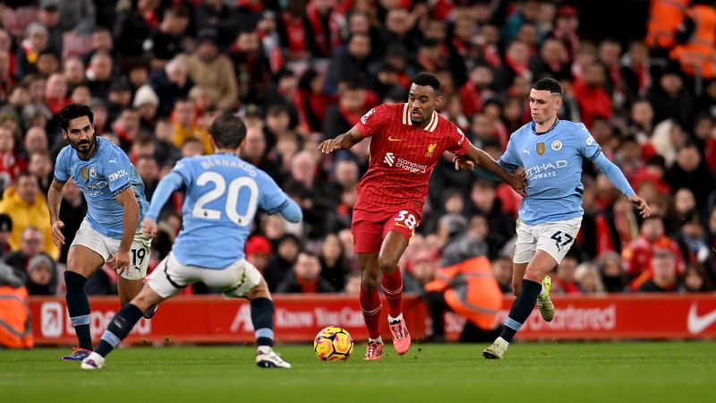 Liverpool in fuga alla Premier League, sconfitto il Manchester City 2-0