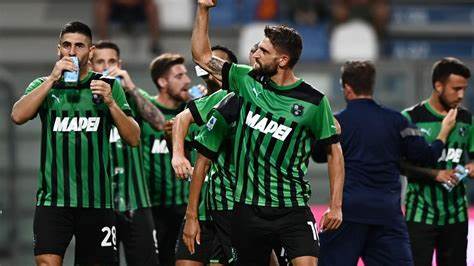 Il Sassuolo batte in rimonta il Cosenza 2-1