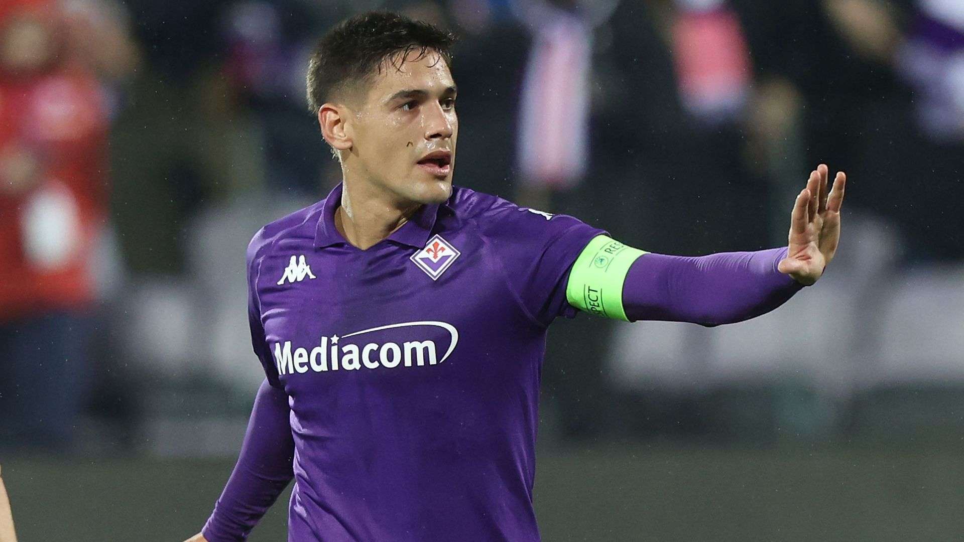 Ufficiale: Martinez Quarta lascia la Fiorentina